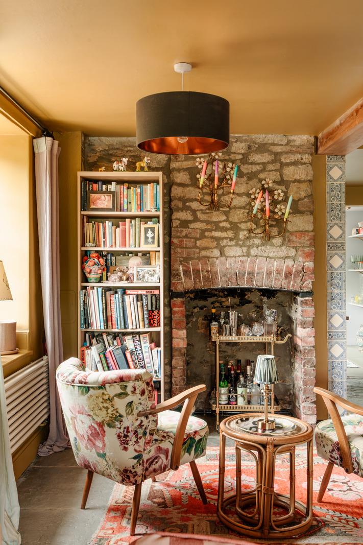 Quarterly House - Image 4